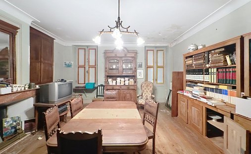 Castle for Sale in Luzech, Occitanie, France