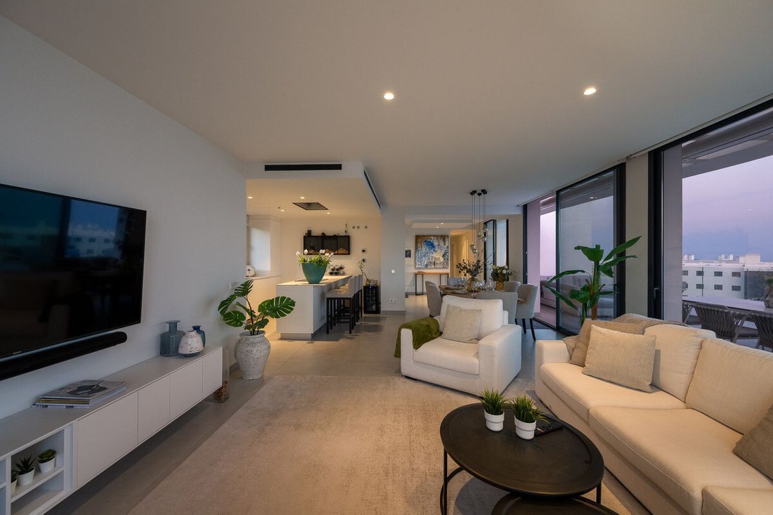Apartment For Rent In Fuengirola, Málaga In Fuengirola, Andalusia ...