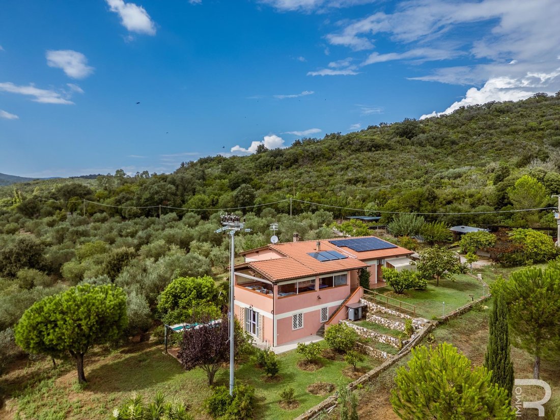Farm Ranch in Castle of Castiglione, Castiglione della Pescaia, Tuscany 1 - 16090901