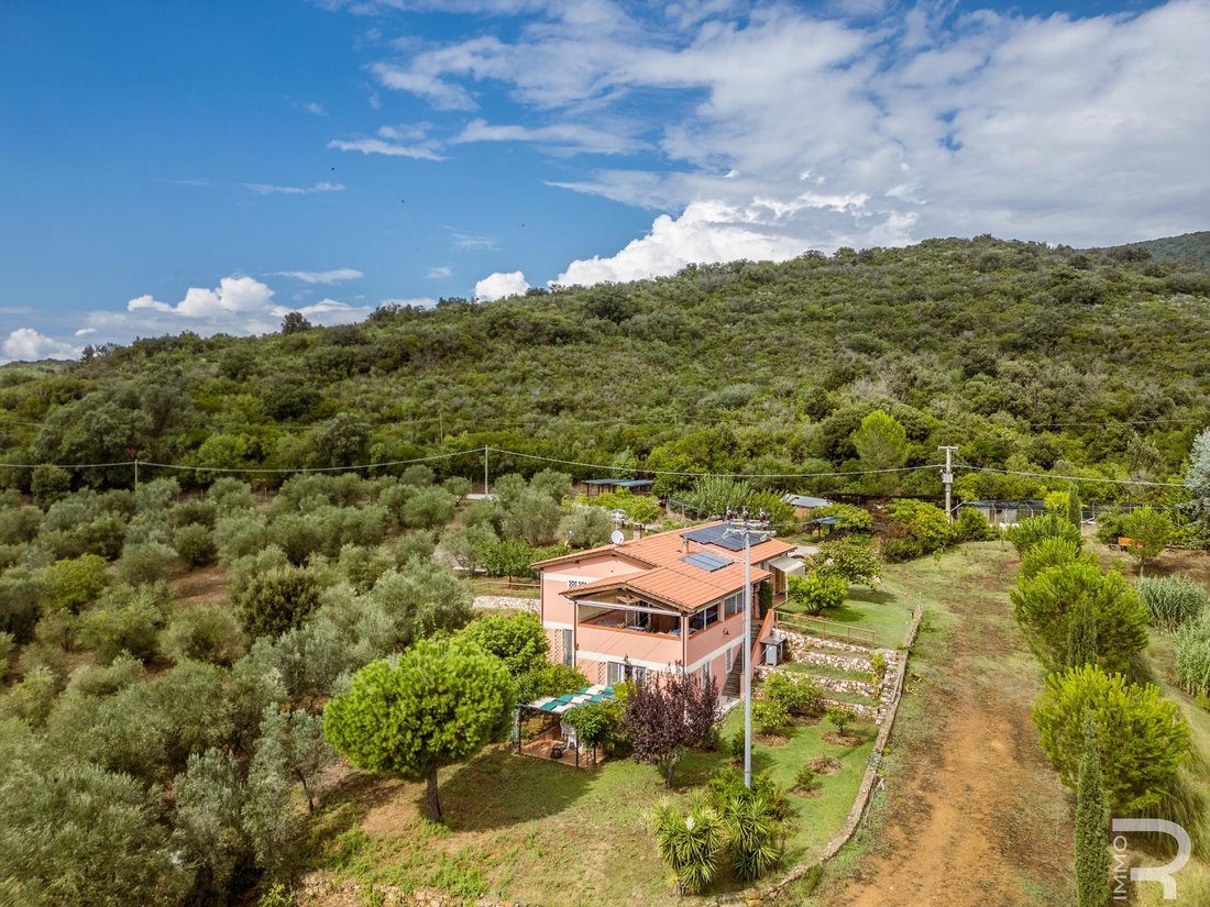 Farm Ranch in Castle of Castiglione, Castiglione della Pescaia, Tuscany 2 - 16090901