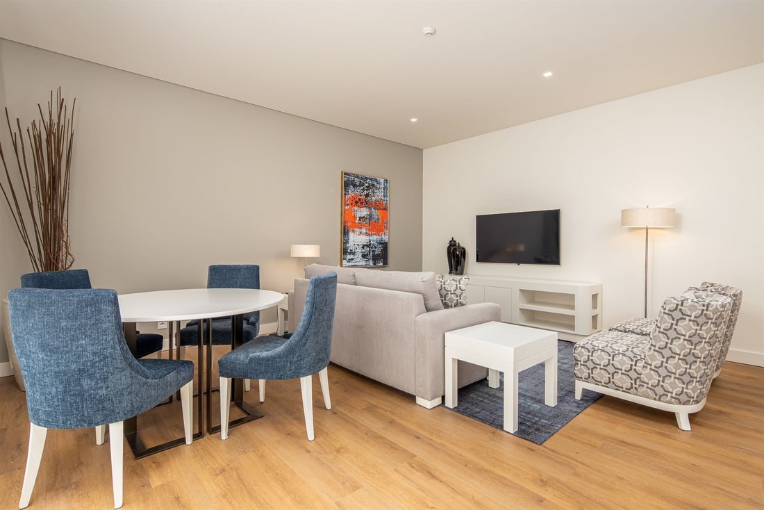 Apartment in Cascais e Estoril, Lisbon, Portugal 1 - 16090976