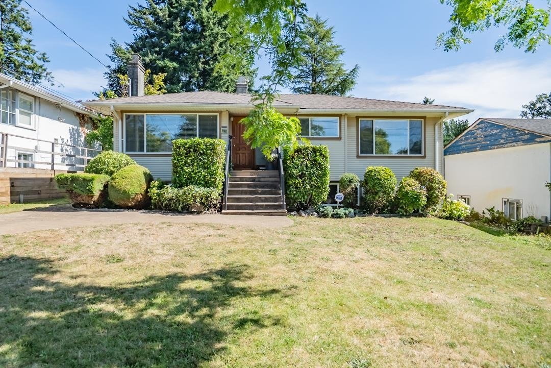 House in Burnaby, British Columbia, Canada 2 - 16092771