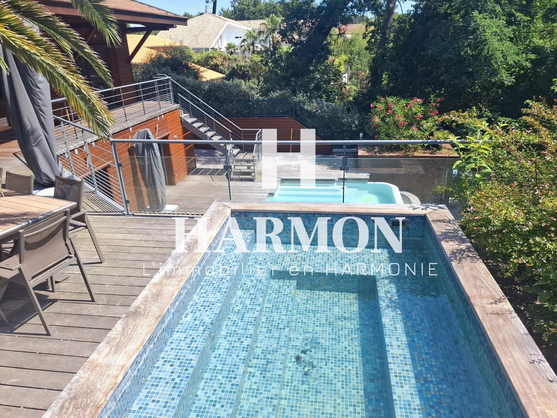 Villa in Arcachon, Nouvelle-Aquitaine, France 3 - 16002759