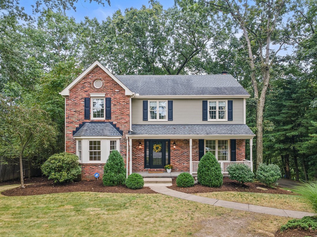 House in Hampton Township, Pennsylvania, United States 3 - 16093143