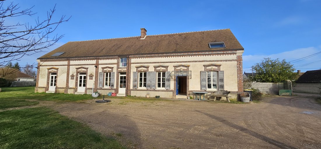 House in Courdemanche, Normandy, France 1 - 16091472
