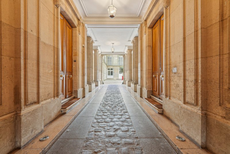 Apartment in Saint Philippe du Roule, Paris 8e Arrondissement, Paris 3 - 16091386