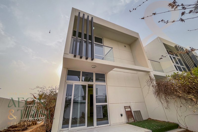 House in Damac Hills 2, Dubai, United Arab Emirates 1 - 16091689
