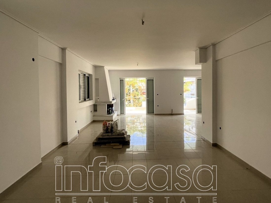Apartment in North Athens, Attica, Greece 2 - 15776374