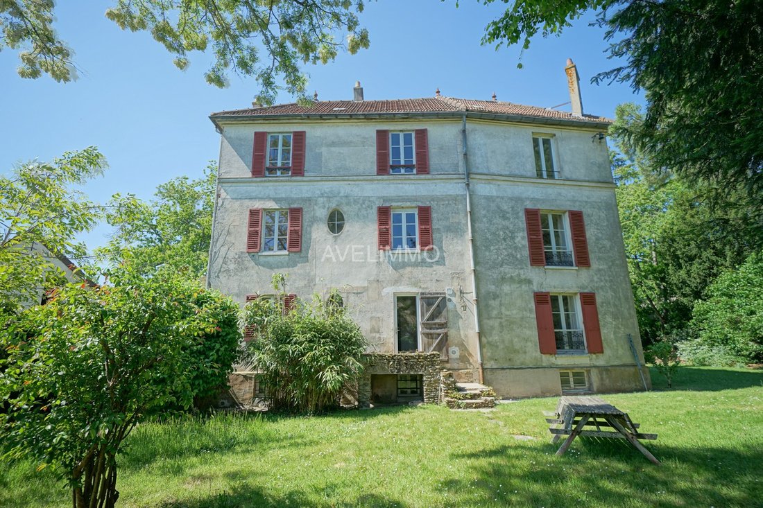 House in La Queue-les-Yvelines, Ile-de-France, France 1 - 16091548
