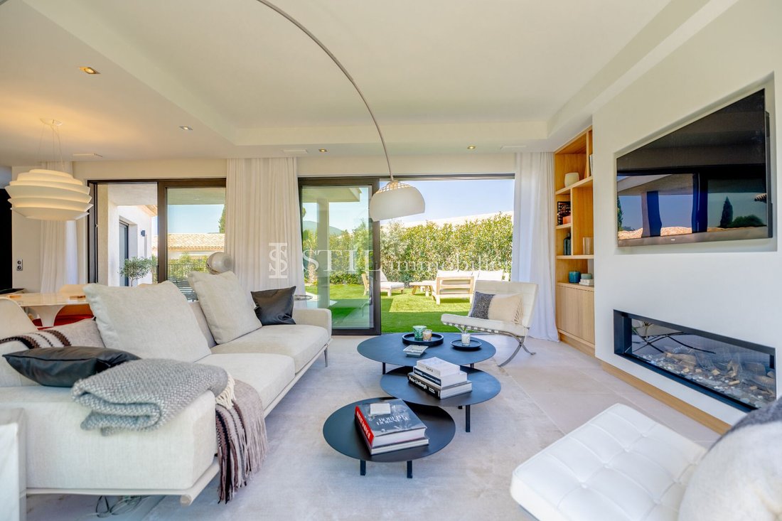 Villa en Sainte-Maxime, Provenza-Alpes-Costa Azul, Francia 3 - 16091707