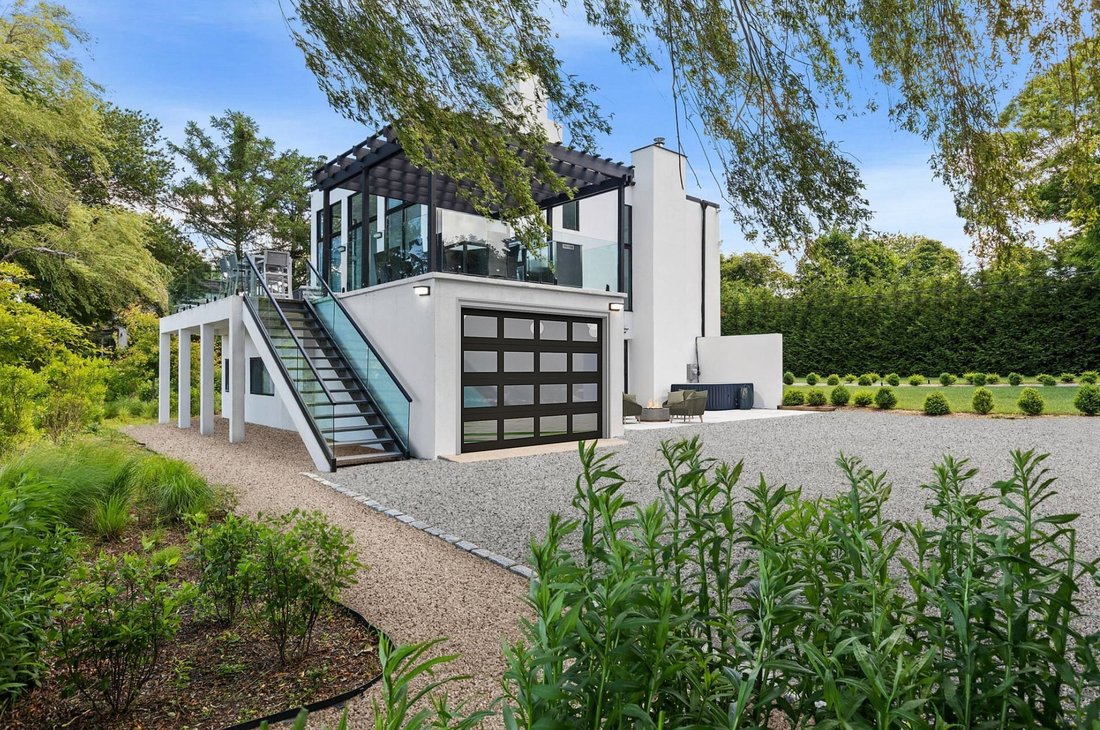 House in Water Mill, New York, United States 1 - 16091668