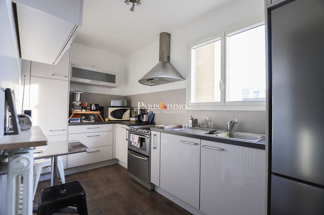 Apartment in Clignancourt-Jules Joffrin, Paris 18e Arrondissement, Paris 4 - 16091423