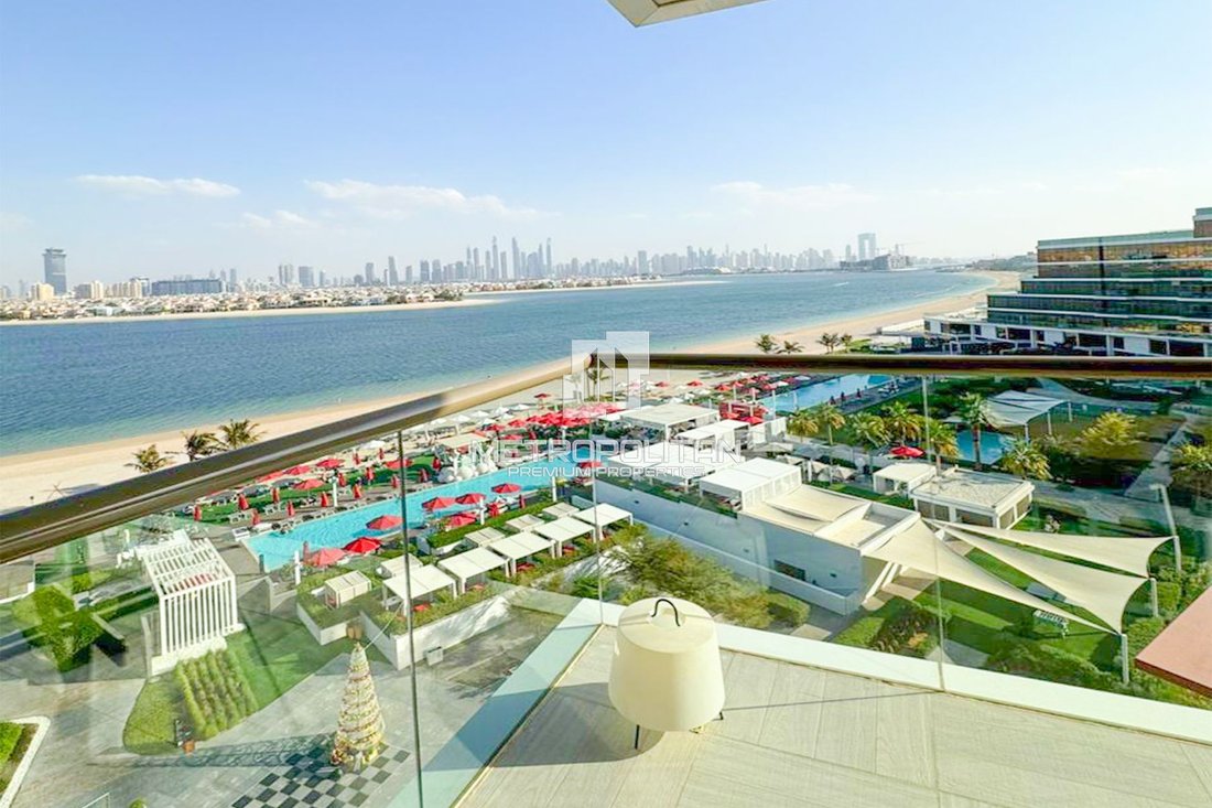Apartment in Palm Jumeirah, Dubai, United Arab Emirates 1 - 15715708