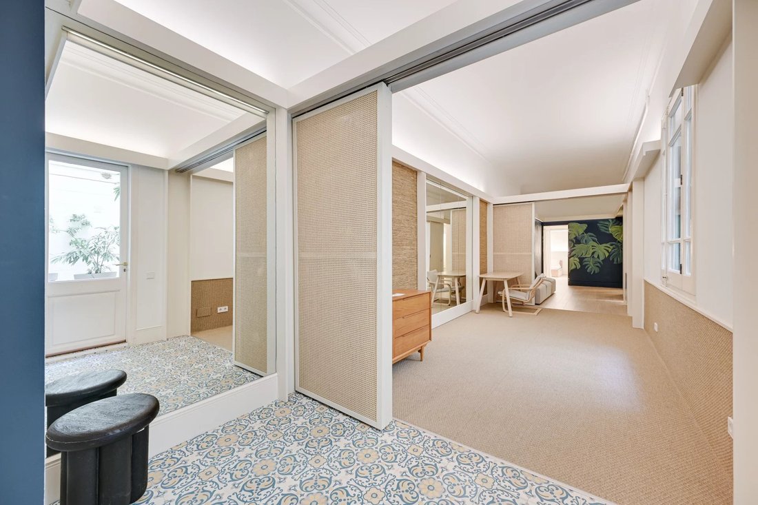 Apartment in Ciutat Vella, Barcelona, Spain 5 - 16092409