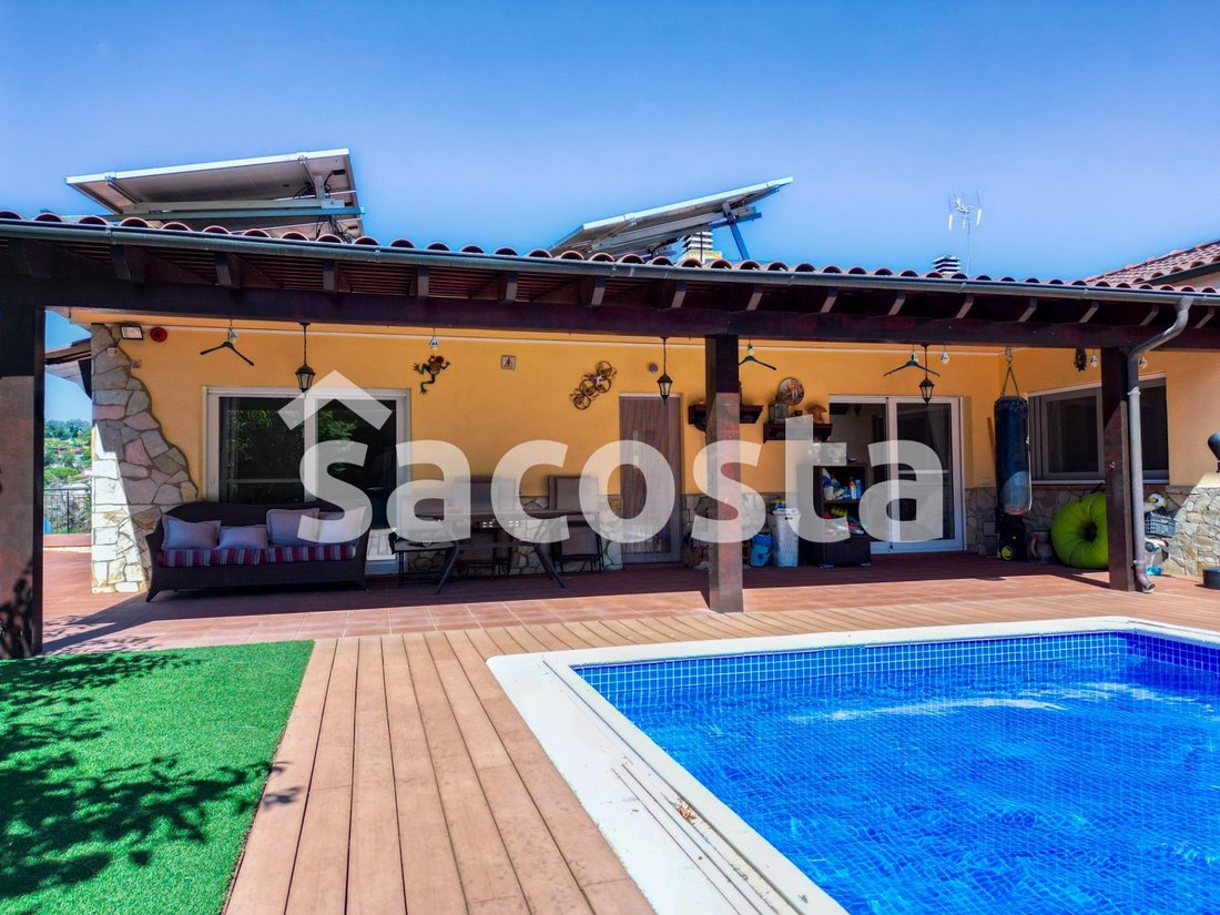 House in Lloret de Mar, Catalonia, Spain 2 - 16092336