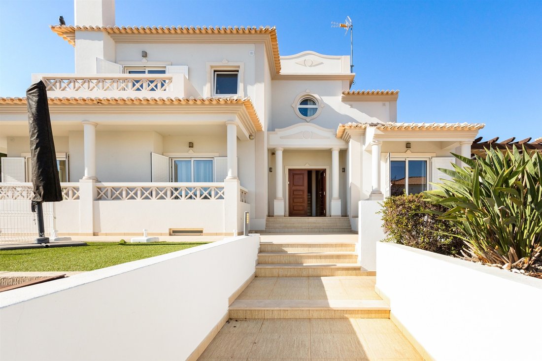 House in Praia dos Pescadores, Olhos de Agua, Portugal 4 - 16093035