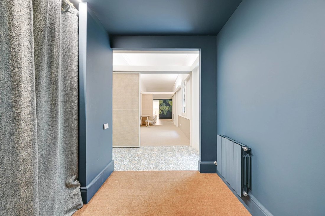 Apartment in Ciutat Vella, Barcelona, Spain 4 - 16092409