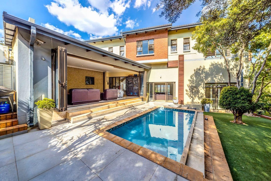 House in Pretoria, Gauteng, South Africa 2 - 16091241