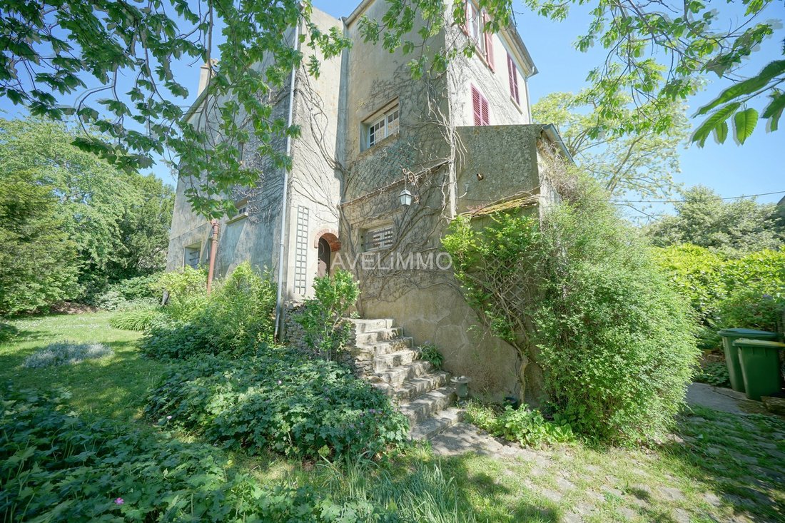 House in La Queue-les-Yvelines, Ile-de-France, France 4 - 16091548