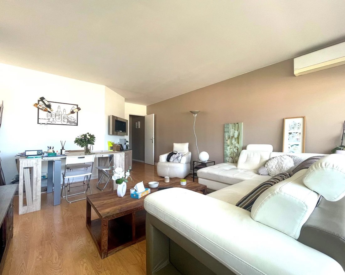 Apartment in Hôtel de Ville, Courbevoie, France 1 - 16091559