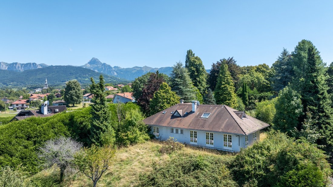 House in Saint-Paul-en-Chablais, Auvergne-Rhône-Alpes, France 2 - 16093034