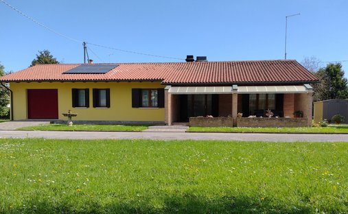 House in Mirano, Veneto, Italy 1