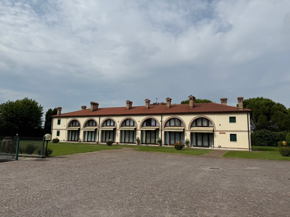 Apartment in Selvazzano Dentro, Veneto, Italy 1 - 16092631