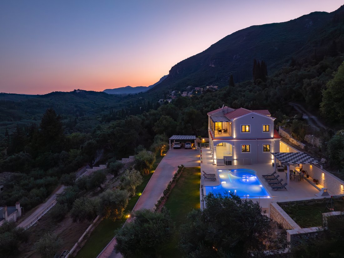 Villa in Corfu, Peloponnese, Western Greece and the Ionian, Greece 3 - 16093351