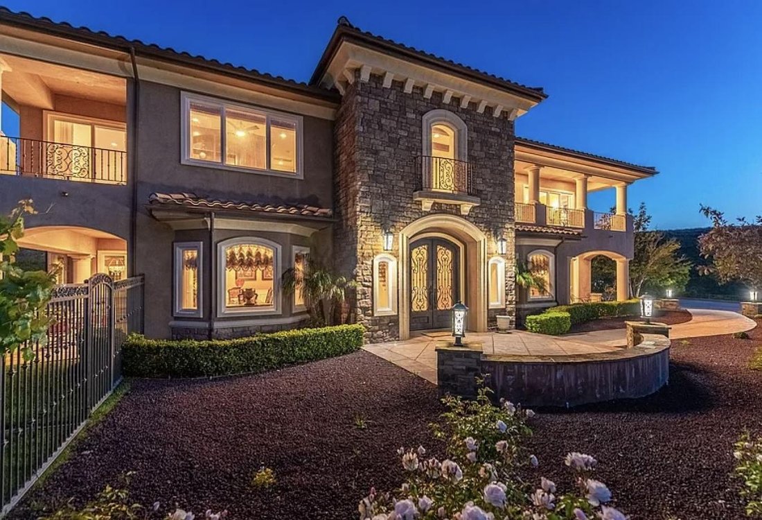 House in Simi Valley, California, United States 3 - 16093523