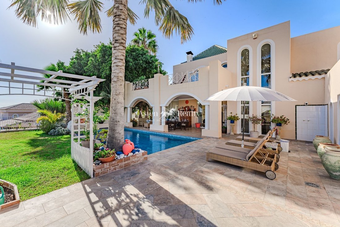 Villa in La Caleta, Adeje, Canary Islands 5 - 13629142