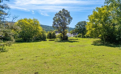 Azienda agricola a Ooltewah, Tennessee, Stati Uniti 1