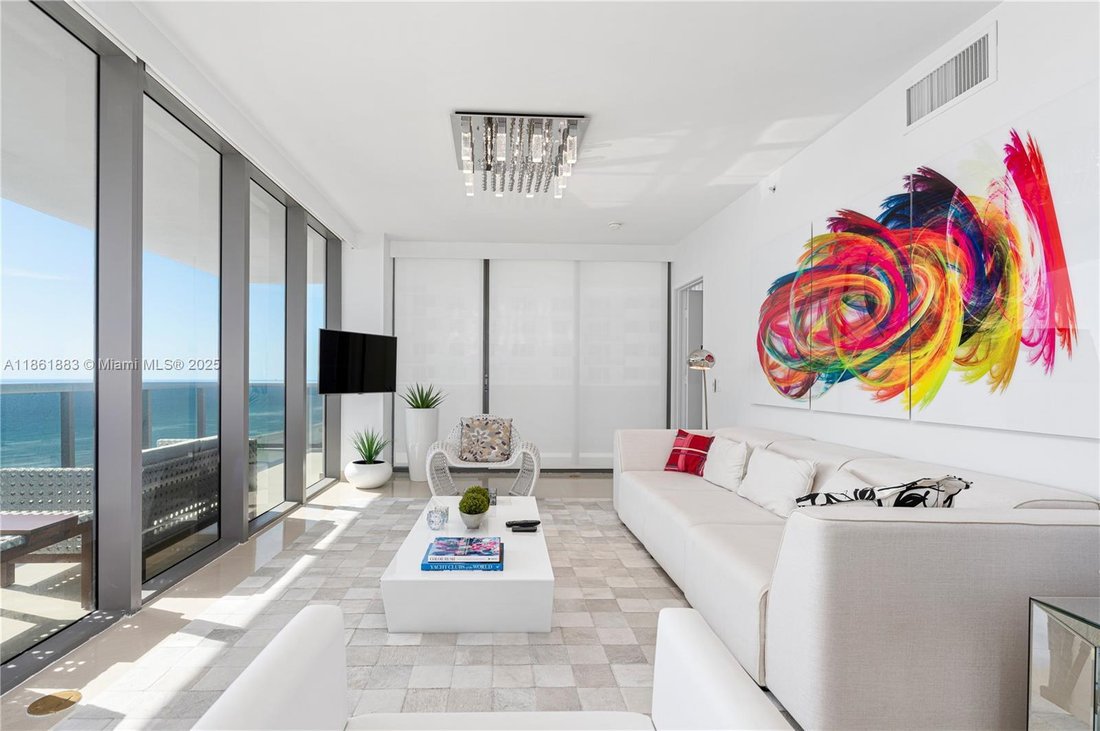Condo in Miami Beach, Florida, United States 5 - 16096069