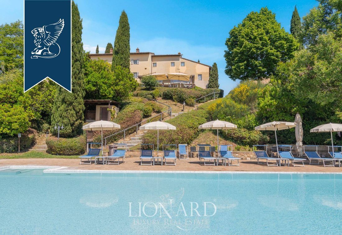 Villa in San Gimignano, Tuscany, Italy 3 - 16095962