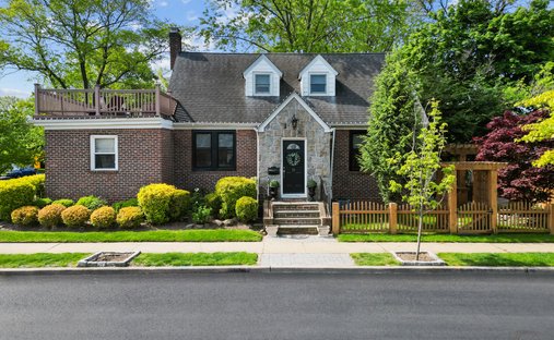 House in Oceanside, New York, United States 1