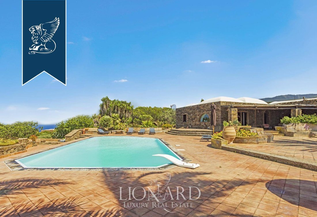 Villa in Pantelleria, Sicily, Italy 4 - 16095987