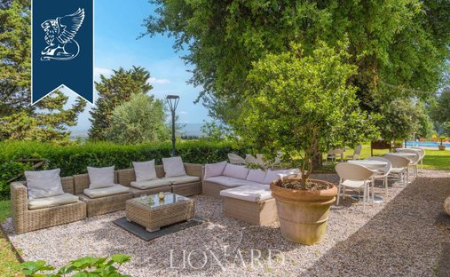 Castle for Sale in Molino d'Egola, Tuscany, Italy