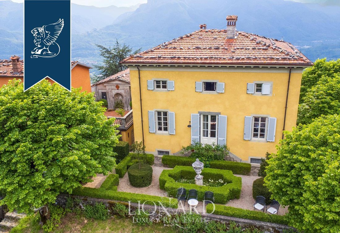 Villa in Coreglia Antelminelli, Tuscany, Italy 1 - 16096047