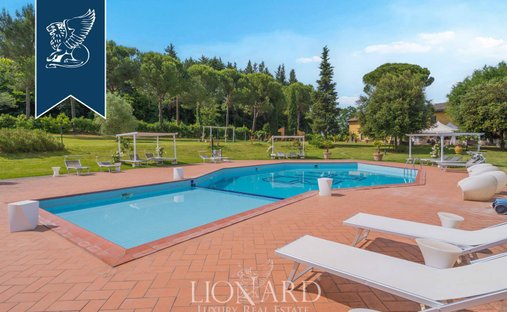 Castle for Sale in Molino d'Egola, Tuscany, Italy