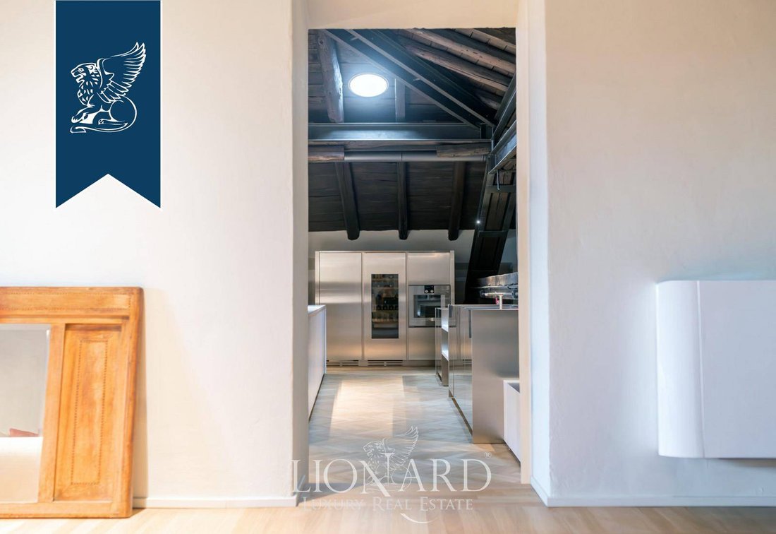 Apartment in Historic Center, Bologna, Italy 4 - 16096097