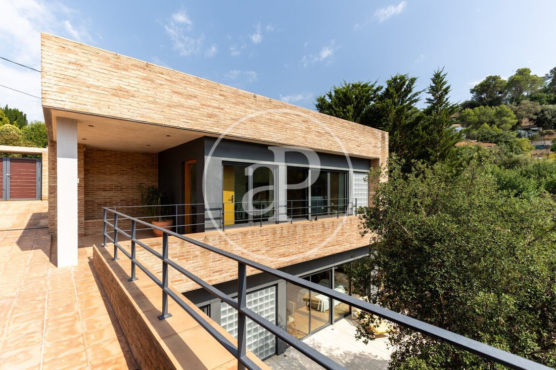 Villa in Sant Cugat del Valles, Catalonia, Spain 1 - 16097118