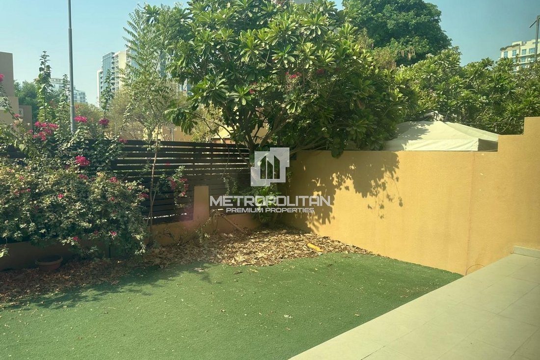 Townhouse in Jebel Ali Village, Dubai, United Arab Emirates 3 - 16068070