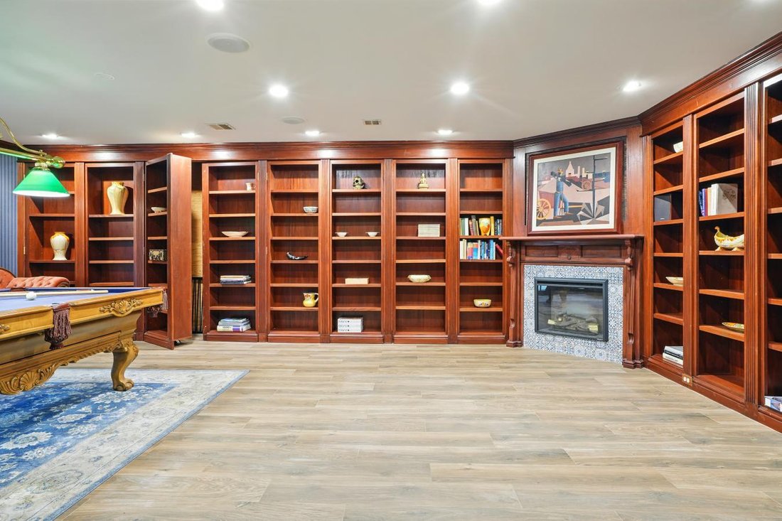 House in Boston, Massachusetts, United States 5 - 16097076
