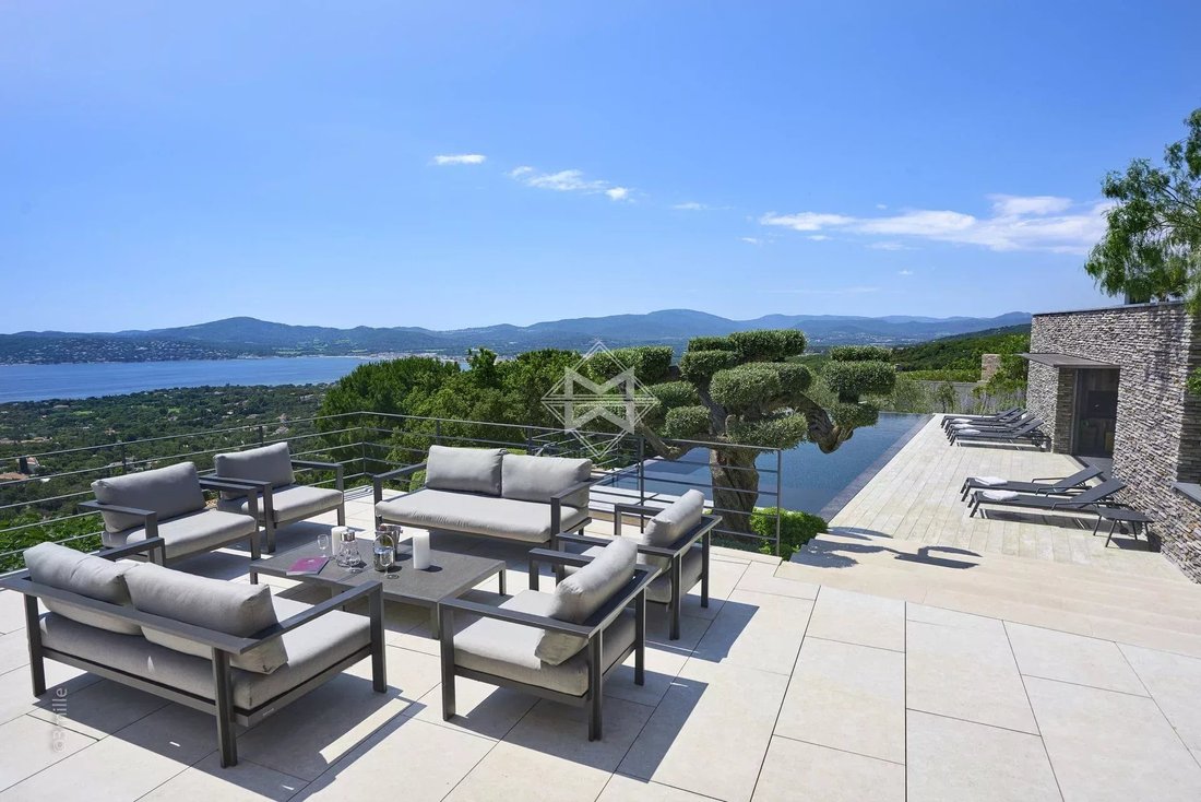 Villa in Grimaud, Provence-Alpes-Côte d'Azur, France 3 - 11012995