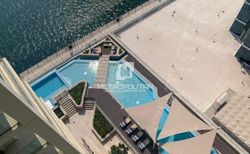 Apartment in Rabdan, Abu Dhabi Emirate, United Arab Emirates 1