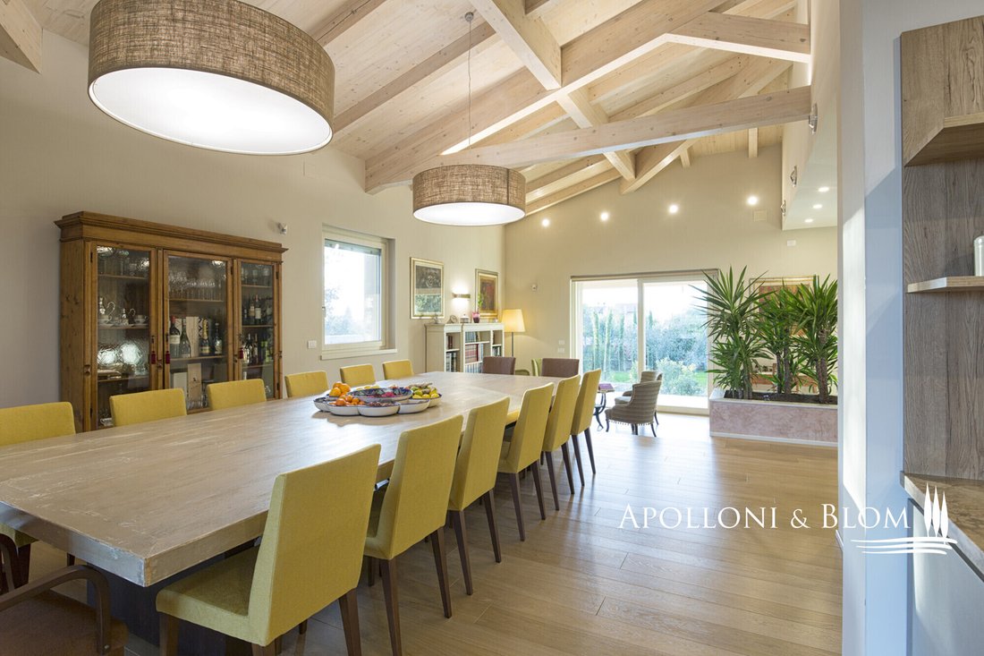 Villa in Foiano della Chiana, Tuscany, Italy 2 - 11760181