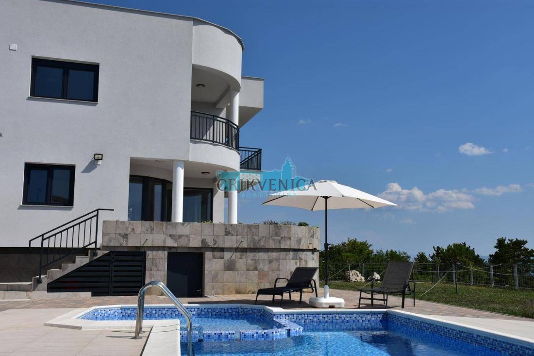House in Grad Crikvenica, Primorje-Gorski Kotar County, Croatia 2 - 15143025
