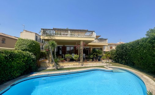 Villa in Campanet, Balearic Islands, Spain 1