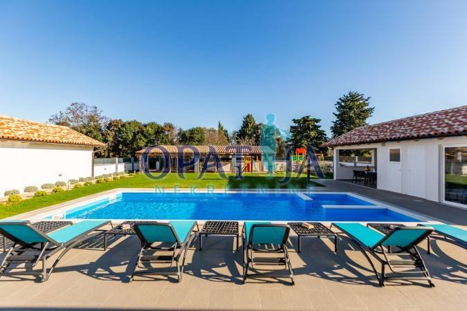 House in Sisan, Istria County, Croatia 1 - 15143278