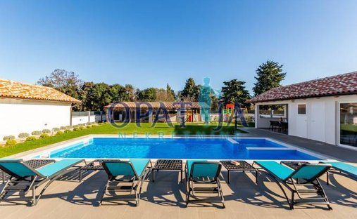 House in Sisan, Istria County, Croatia 1