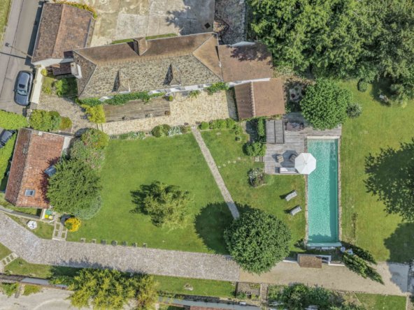 House in Galluis, Ile-de-France, France 3 - 16099725